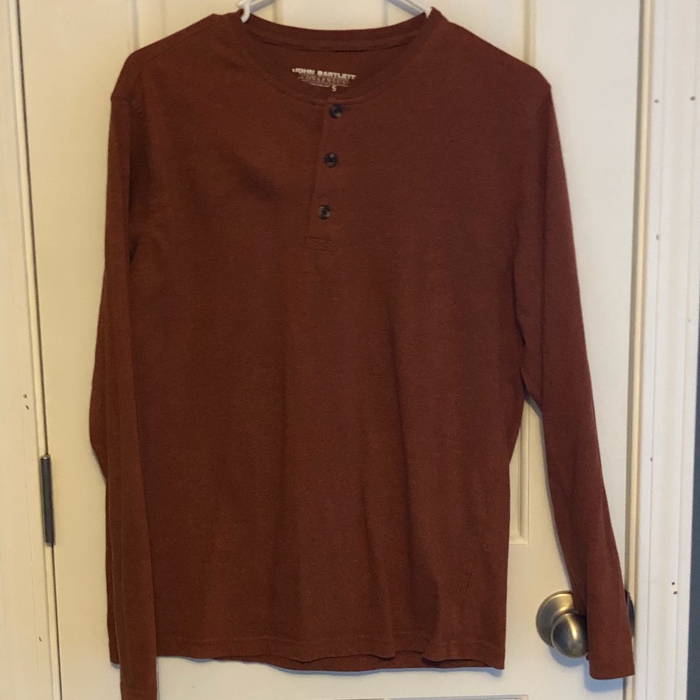 Two long sleeve t-shirts